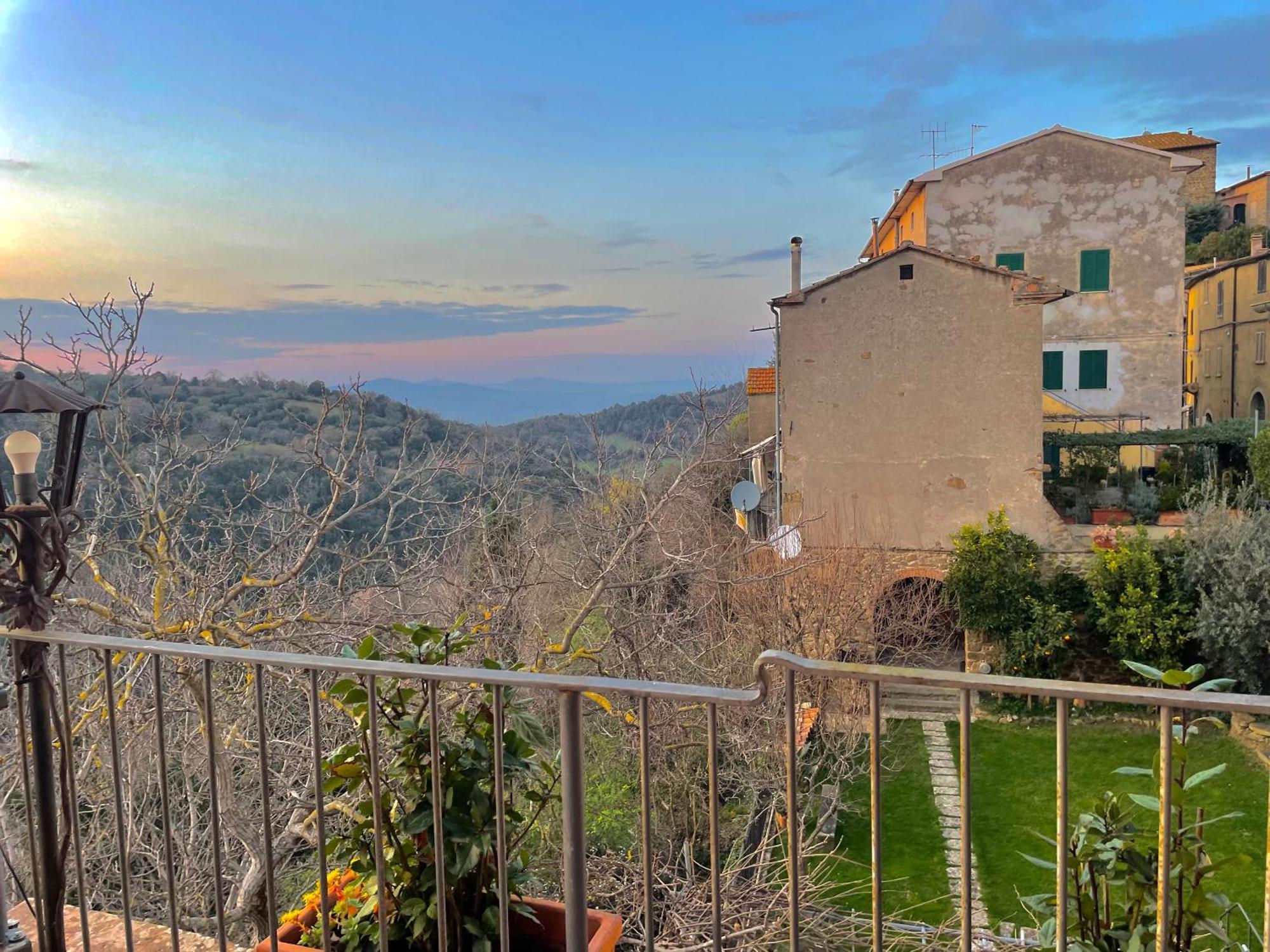 Ghigo La Locanda Di Torquato Montorgiali Exterior foto