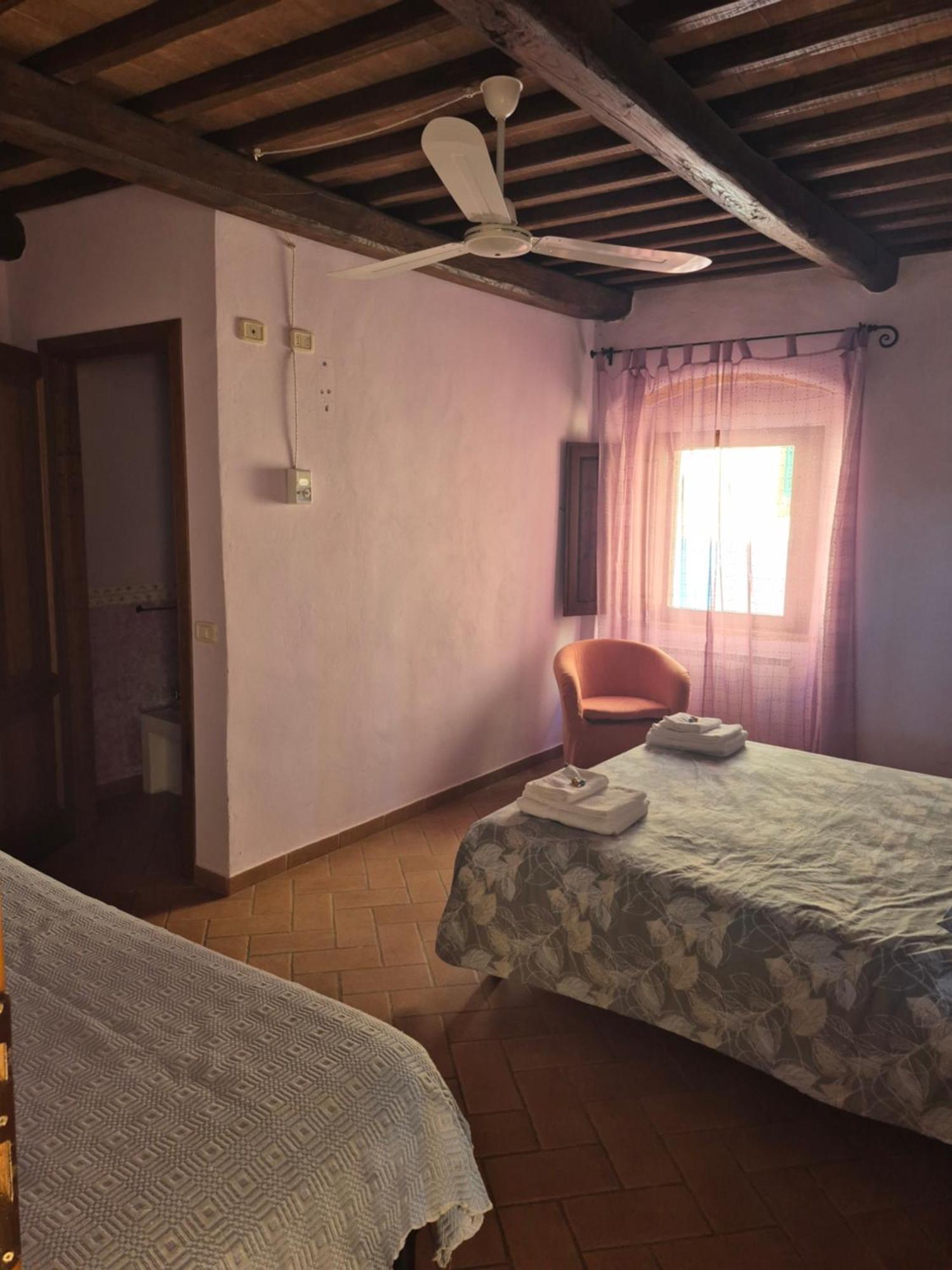 Ghigo La Locanda Di Torquato Montorgiali Exterior foto